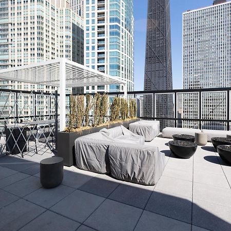 21 East - Chic Dt Apts With Rooftop By Zencityシカゴ エクステリア 写真